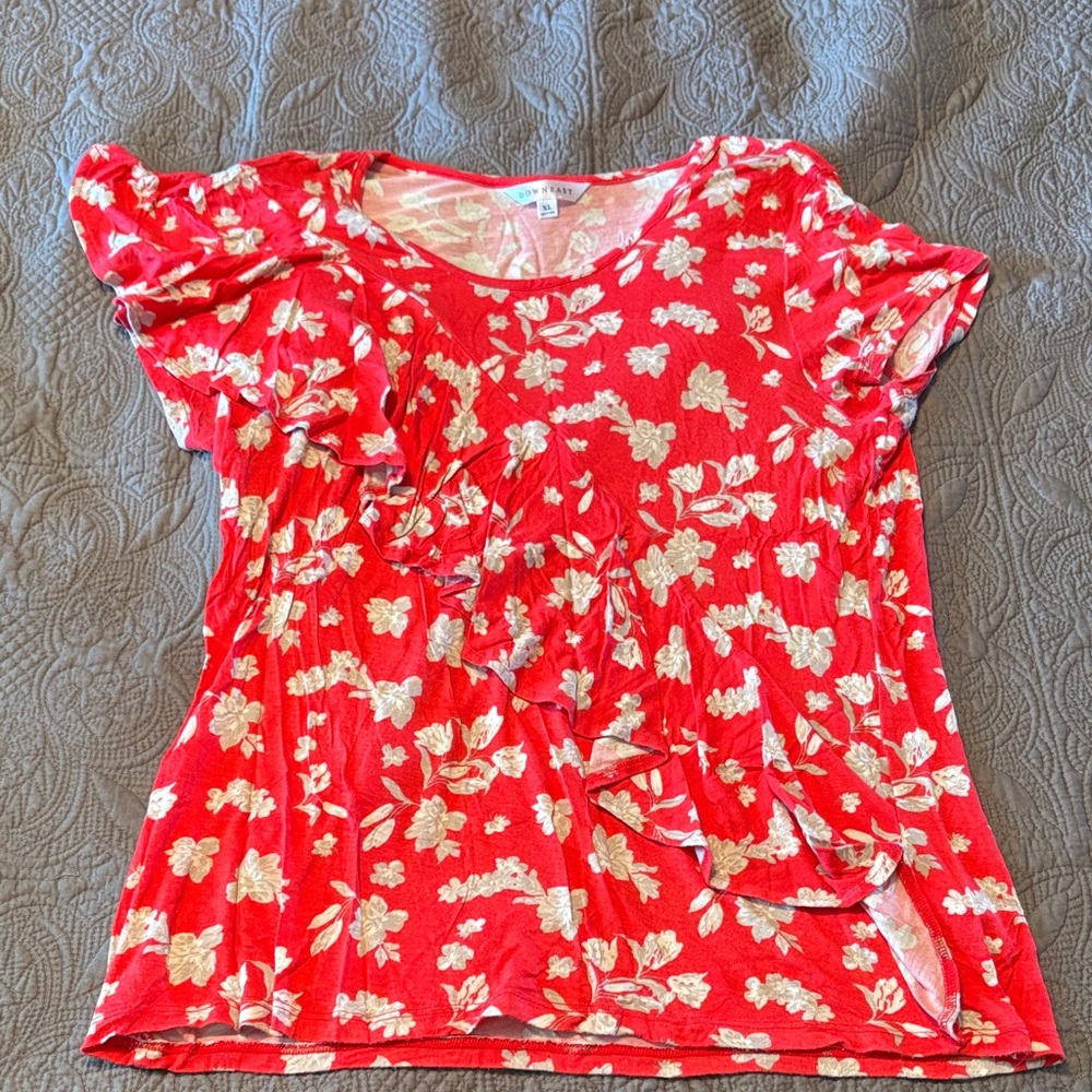 DownEast Red Floral Women's Top